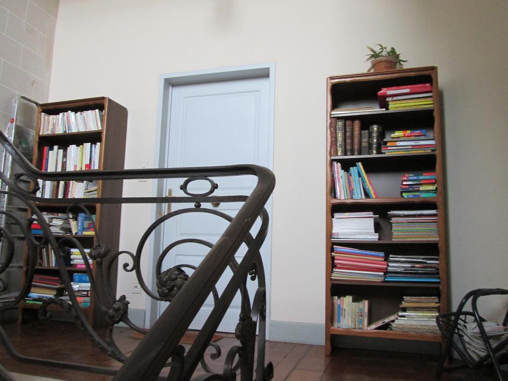 Chambre D'Hotes Marchand Angers Exterior photo